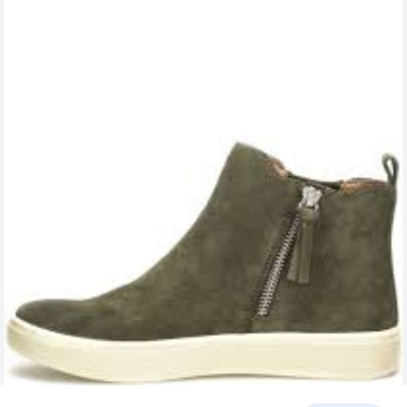 Sofft Shoes - Sofft Britton leather zipup boots